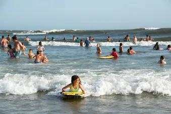 Photo baignade famille