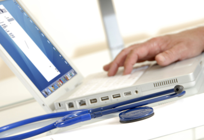 ordinateur-tele-medecine